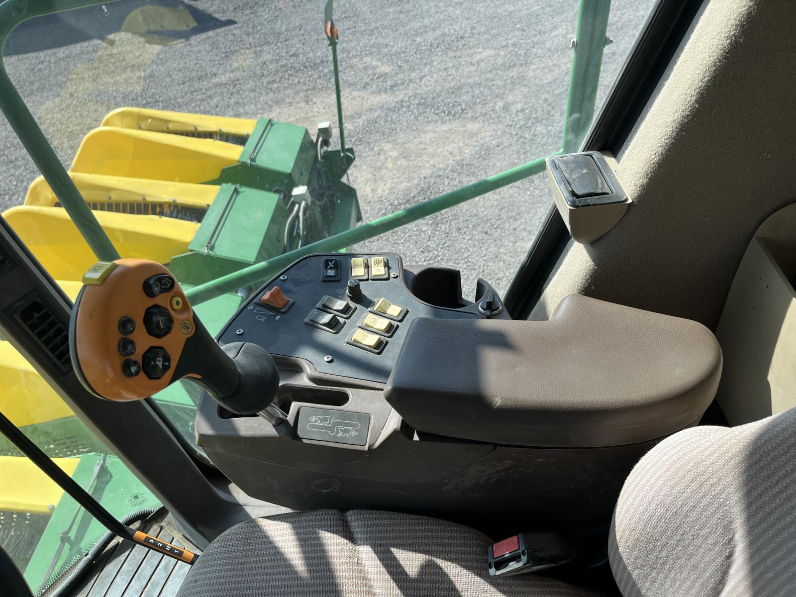 ./imagenes/INVOICE/2019/13448/COTTON PICKER JOHN DEERE 7460 (13).JPG